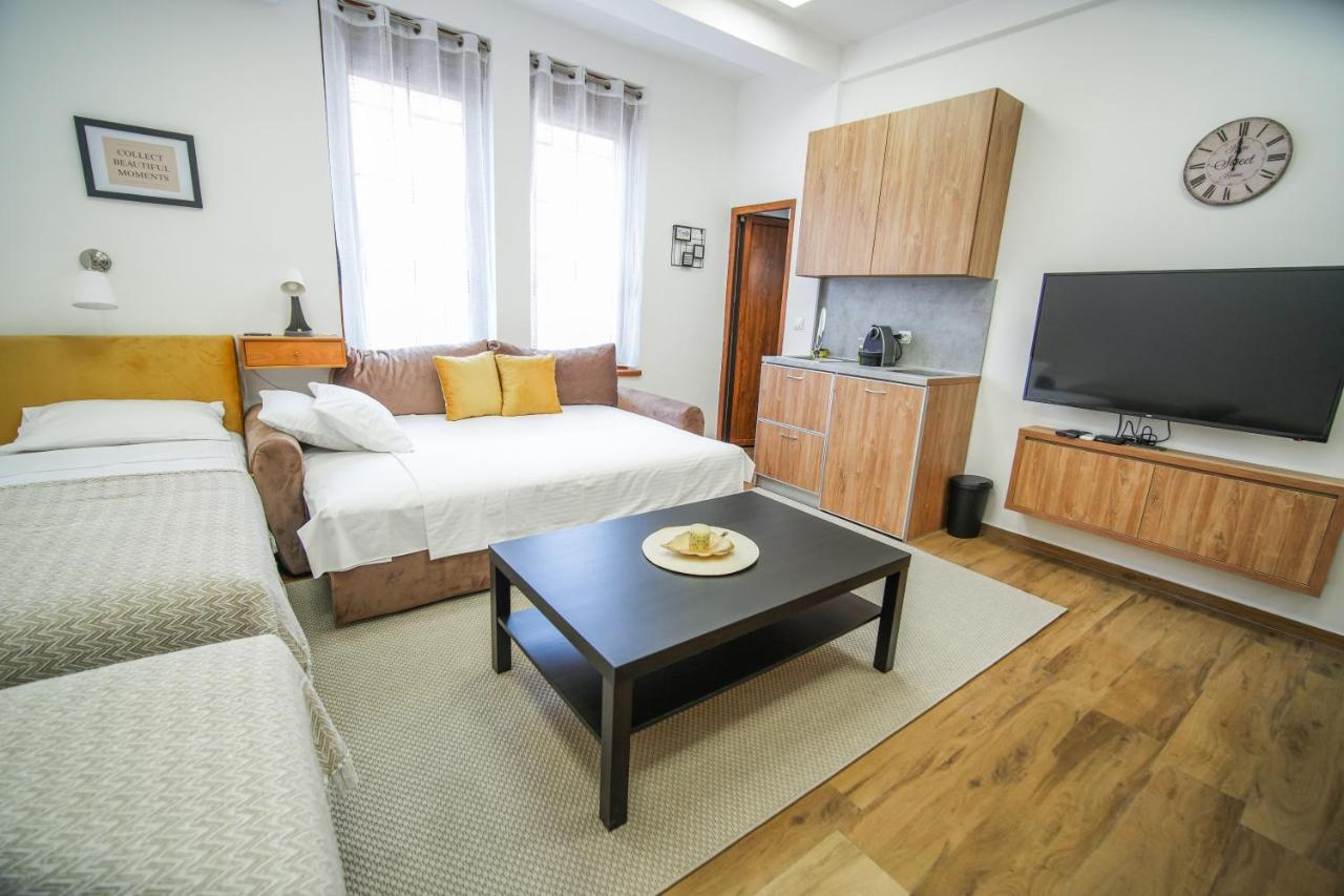 Aparthotel Prenociste Sole Vranje Esterno foto