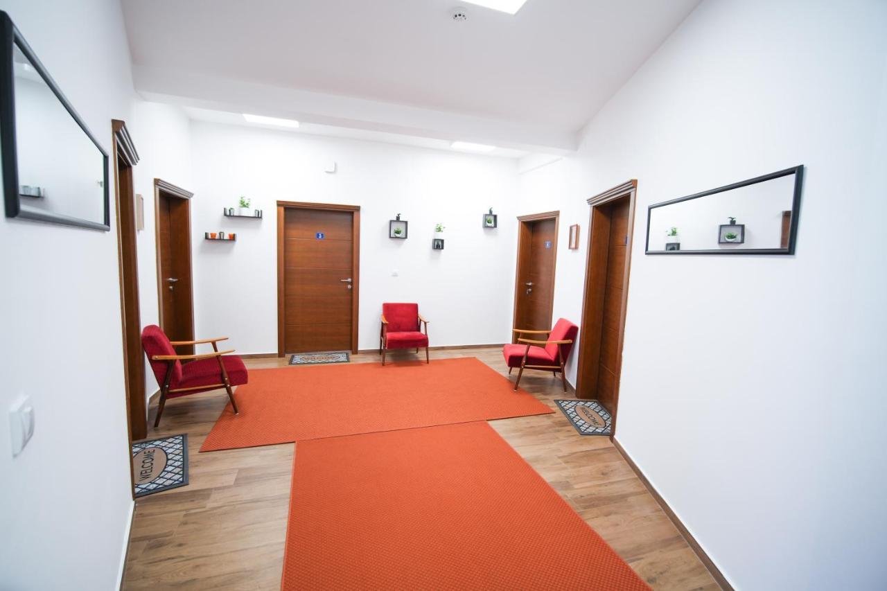 Aparthotel Prenociste Sole Vranje Esterno foto