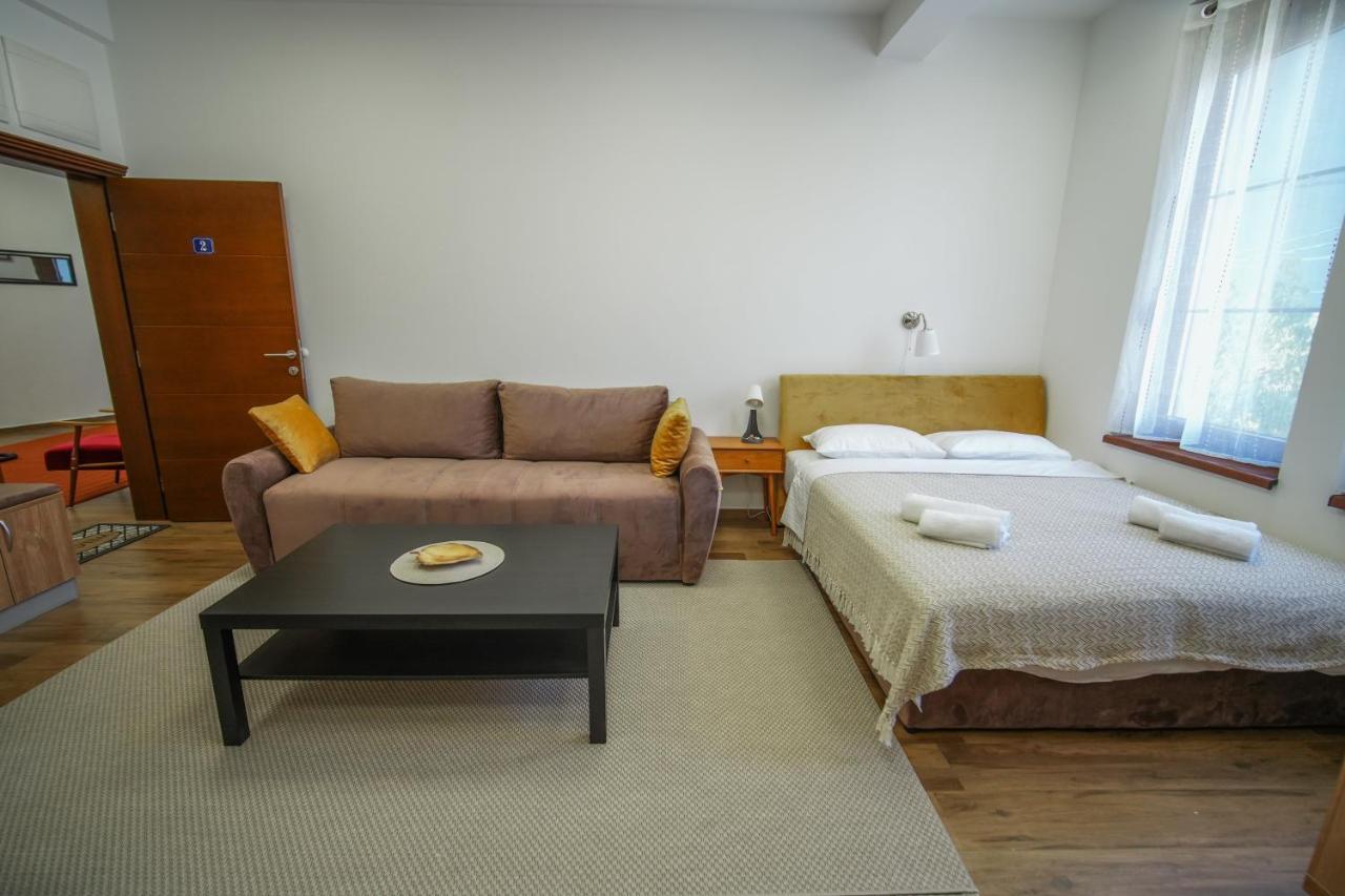 Aparthotel Prenociste Sole Vranje Esterno foto