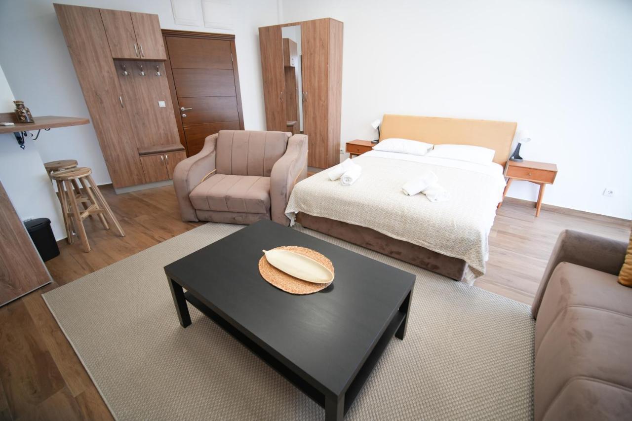 Aparthotel Prenociste Sole Vranje Esterno foto