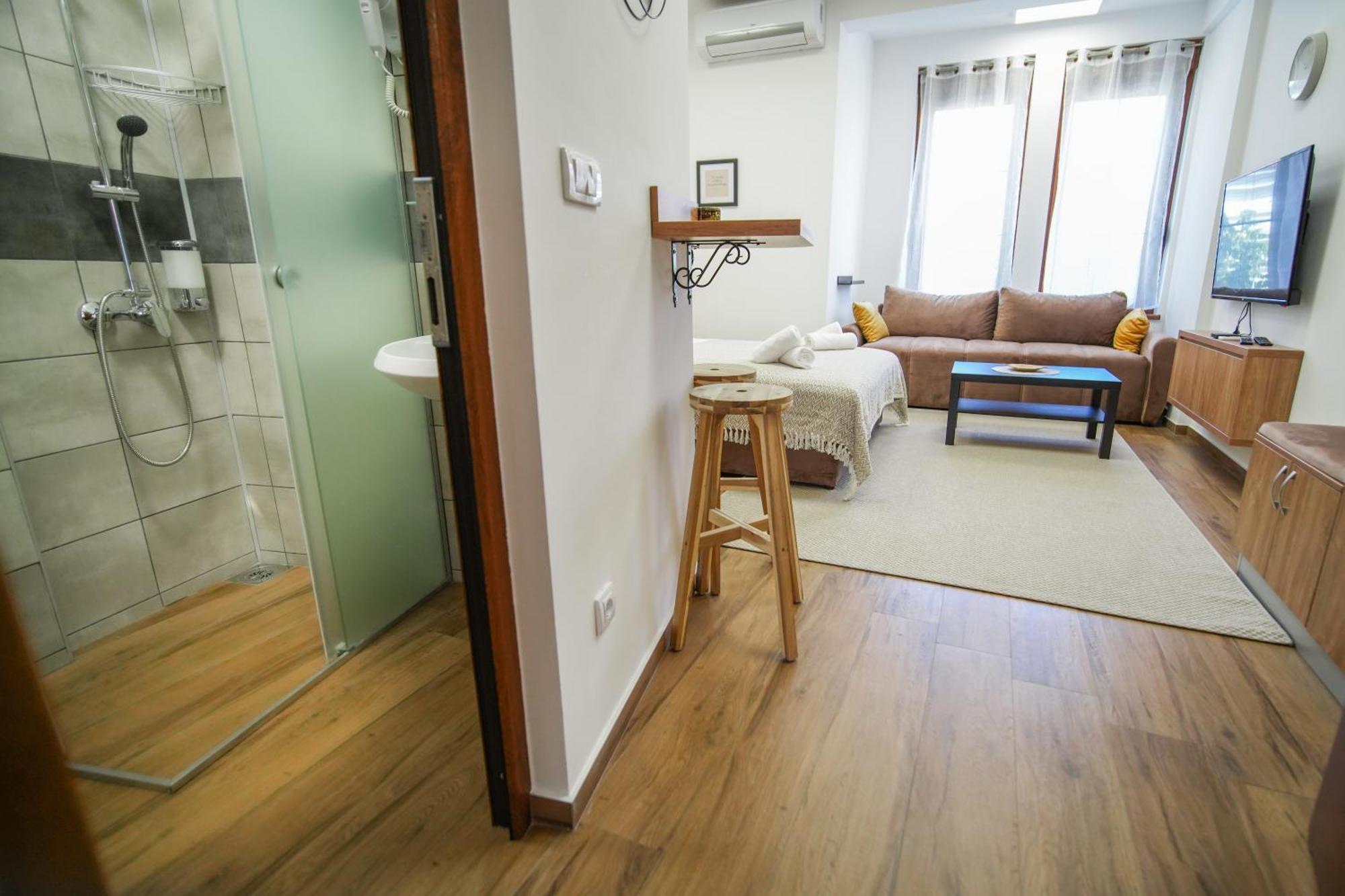 Aparthotel Prenociste Sole Vranje Esterno foto
